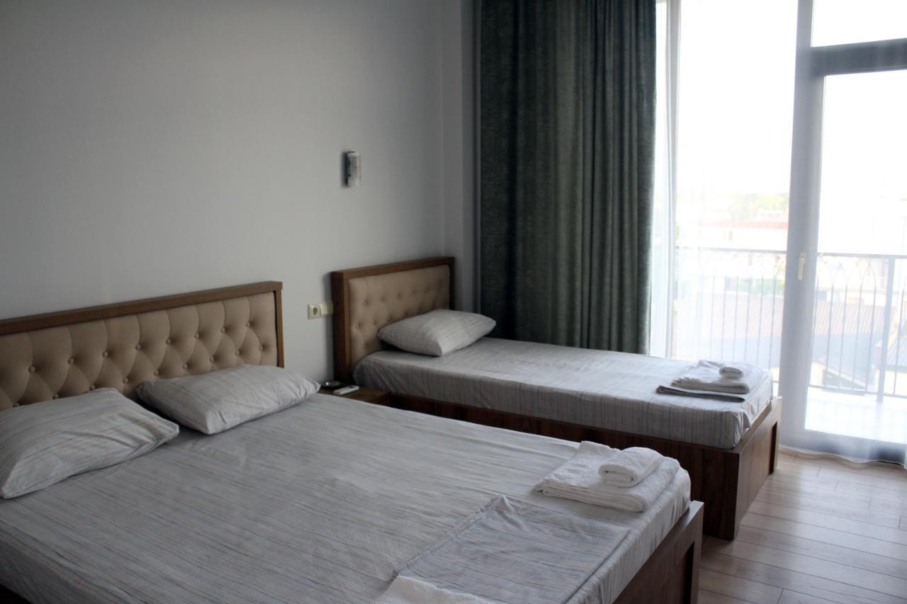 Hotel Cozy House Kobuleti Exterior foto